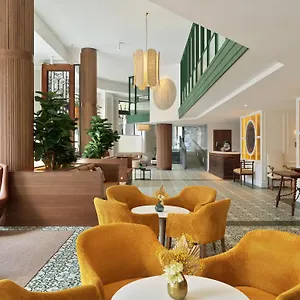 **** Hotel H10 Casanova Espanha
